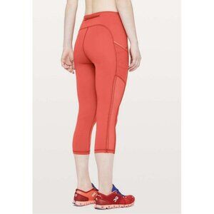Lululemon Speed Up Crop *High Mesh 21" Aries Size 4 EUC